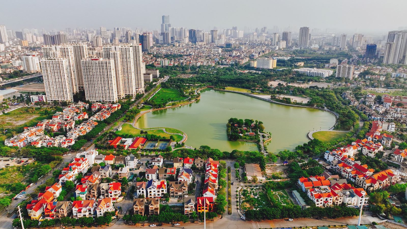 Tiện ích và không gian xanh tại Thành phố Giao Lưu