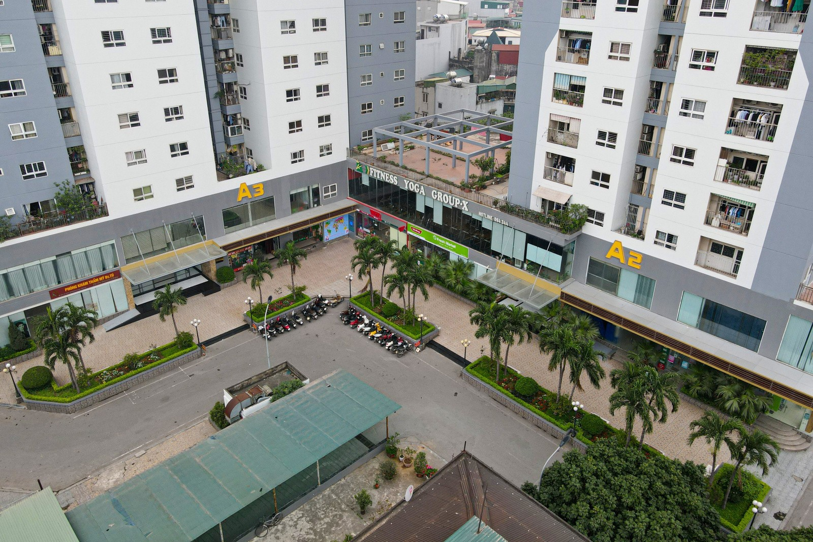 Khu vực xung quanh chung cư Thăng Long Garden