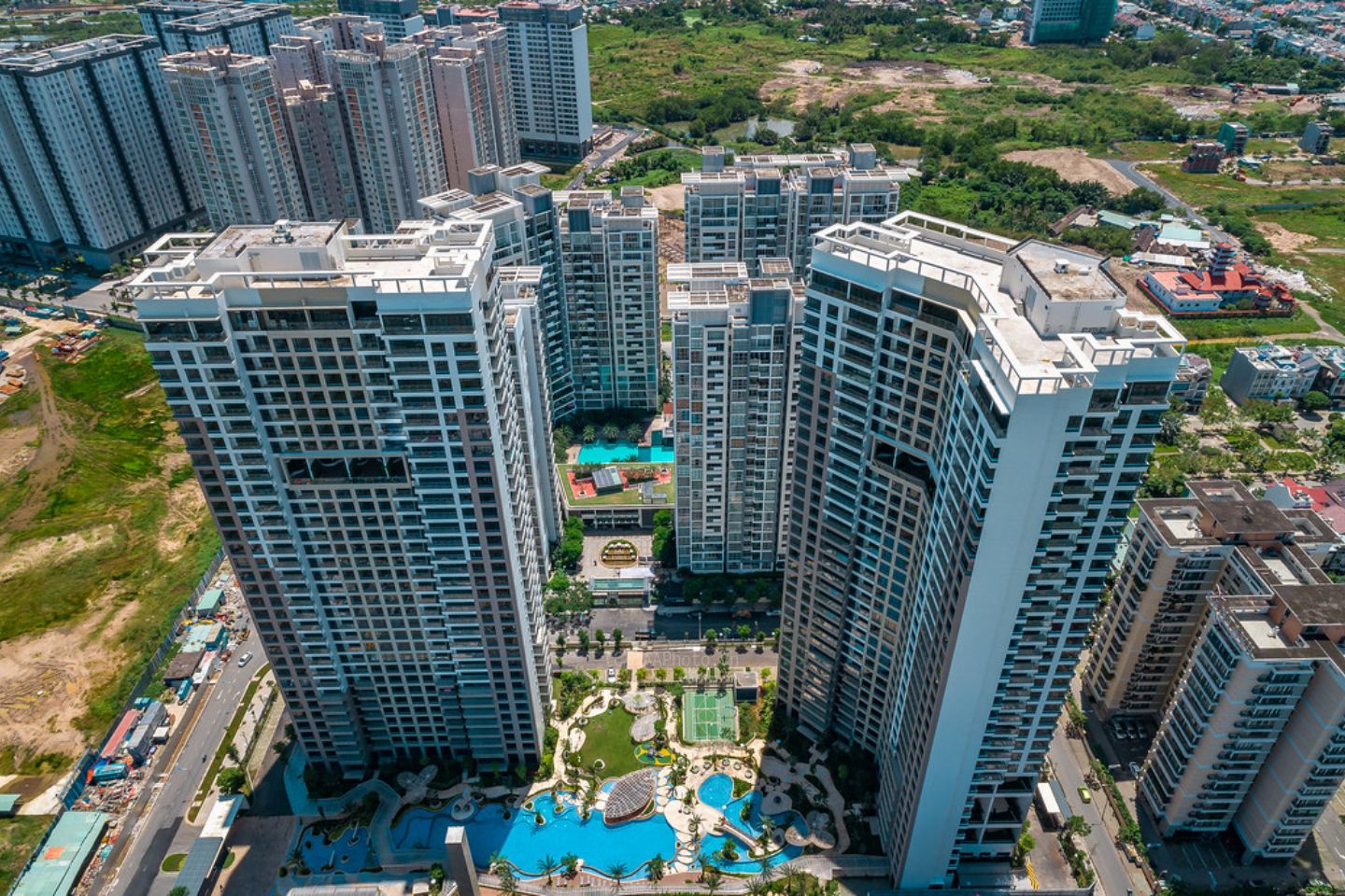 Toàn cảnh khu căn hộ cao cấp Estella Heights và TTTM Estella Place