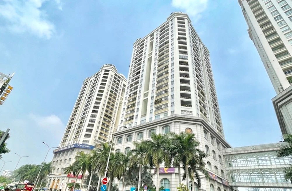 Nội thất sang trọng và cổ điển của một căn hộ tại The Flemington