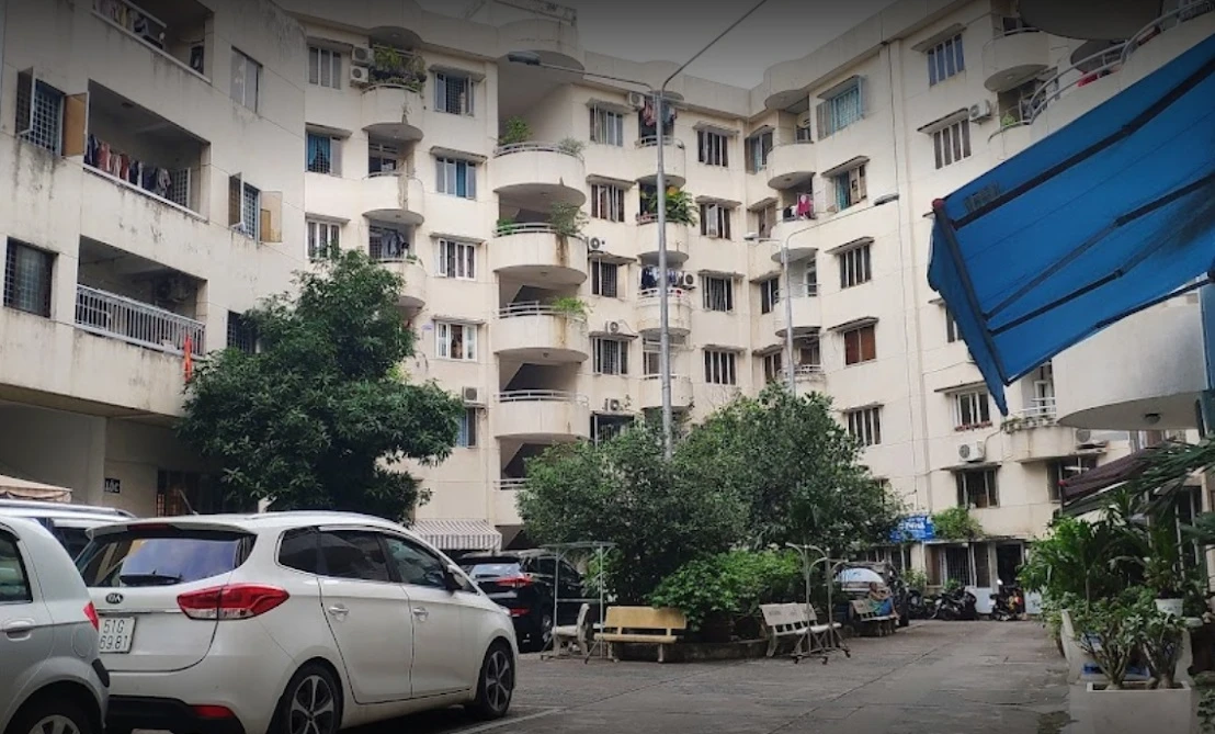 Toàn cảnh chung cư 675 Nguyễn Kiệm, Quận Phú Nhuận