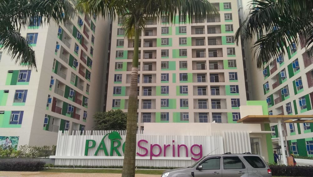 Tiện ích hồ bơi và không gian sống xanh tại PARCSpring