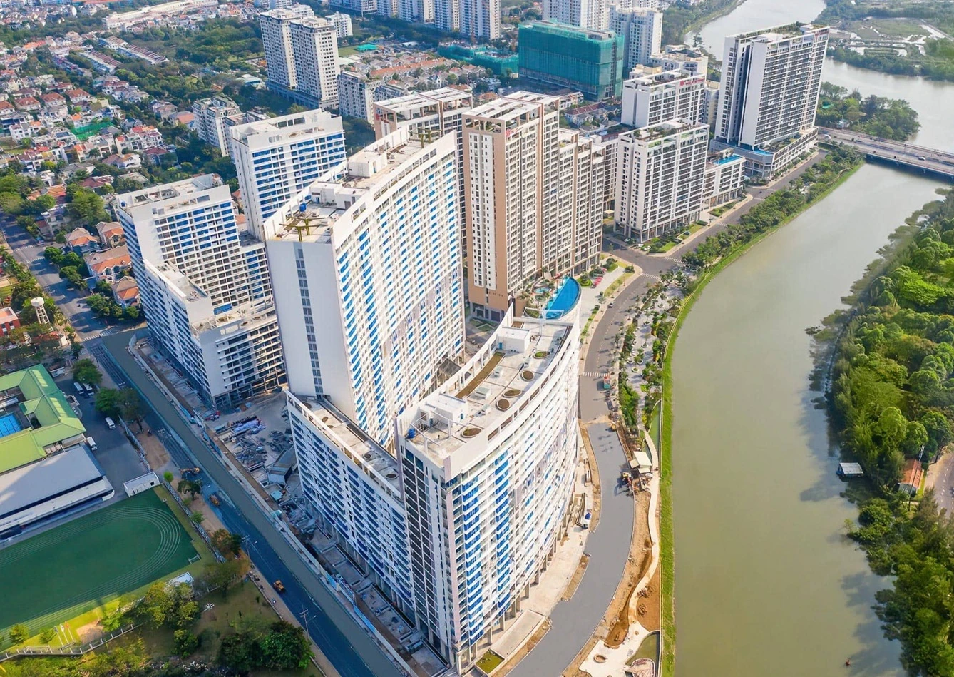 Công viên hoa anh đào Sakura Park tại Midtown Phú Mỹ Hưng