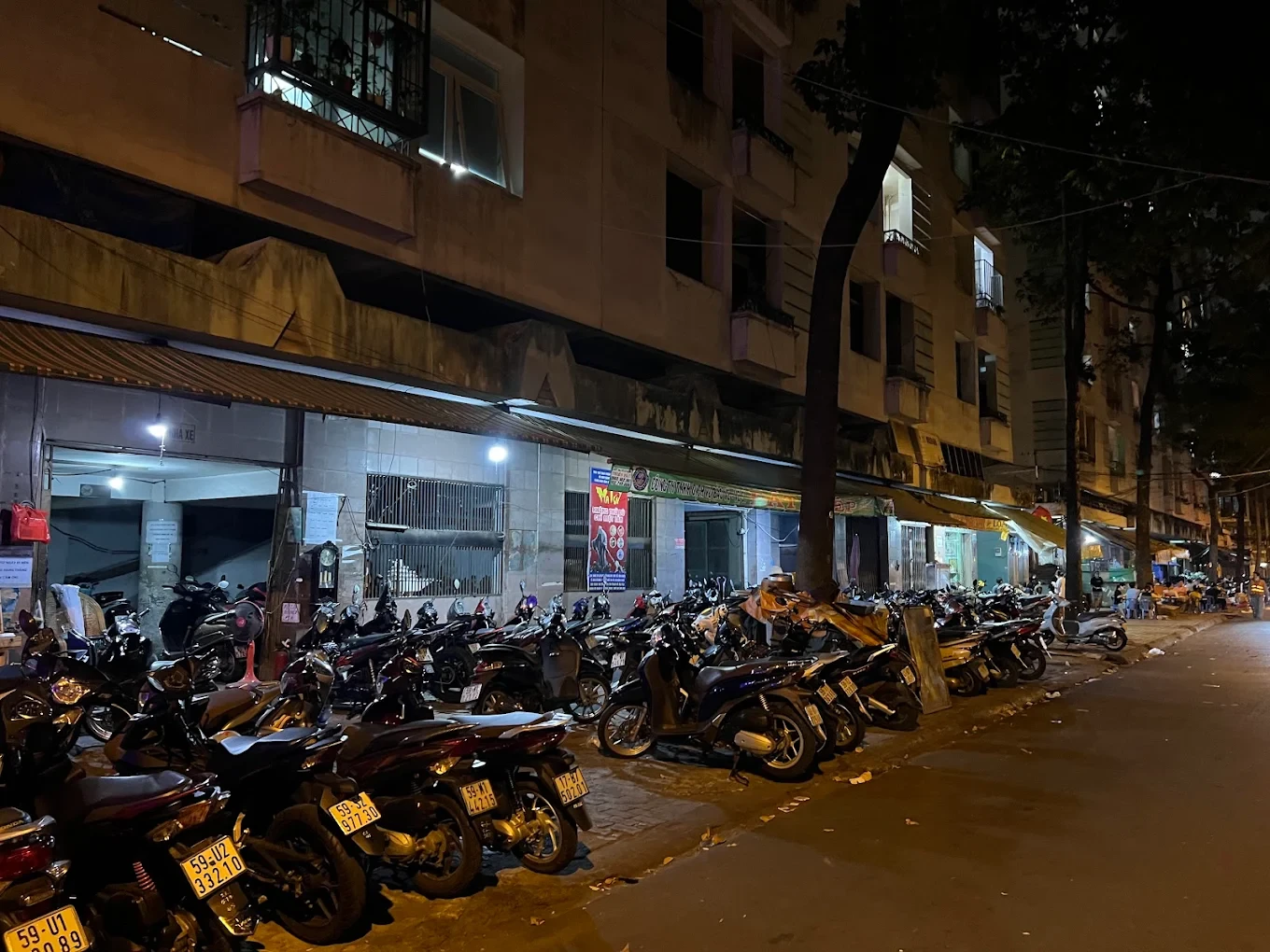 Khu vực trung tâm Quận 11 sầm uất