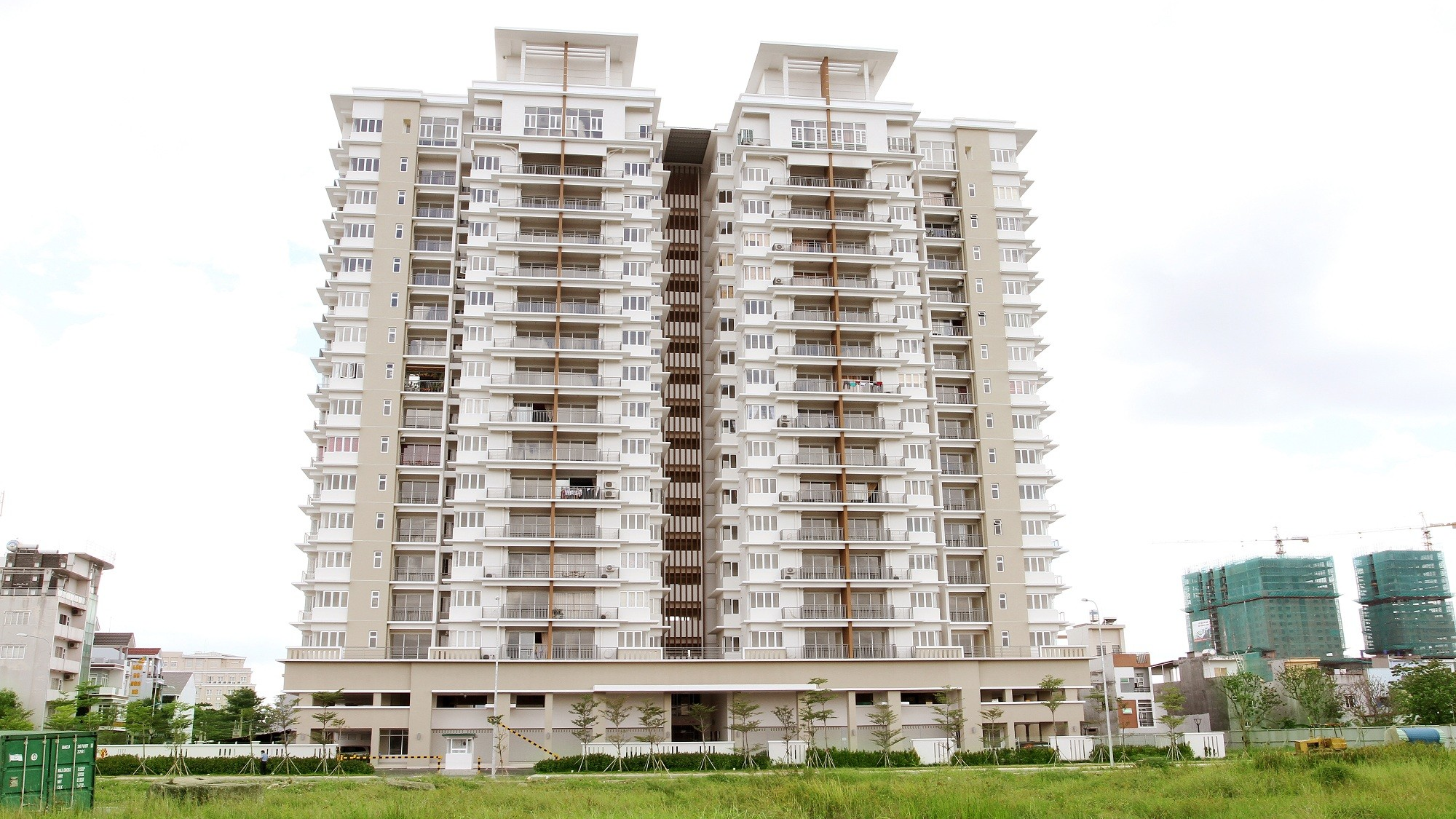 Thiết kế nội thất rộng rãi tại căn hộ Amber Court