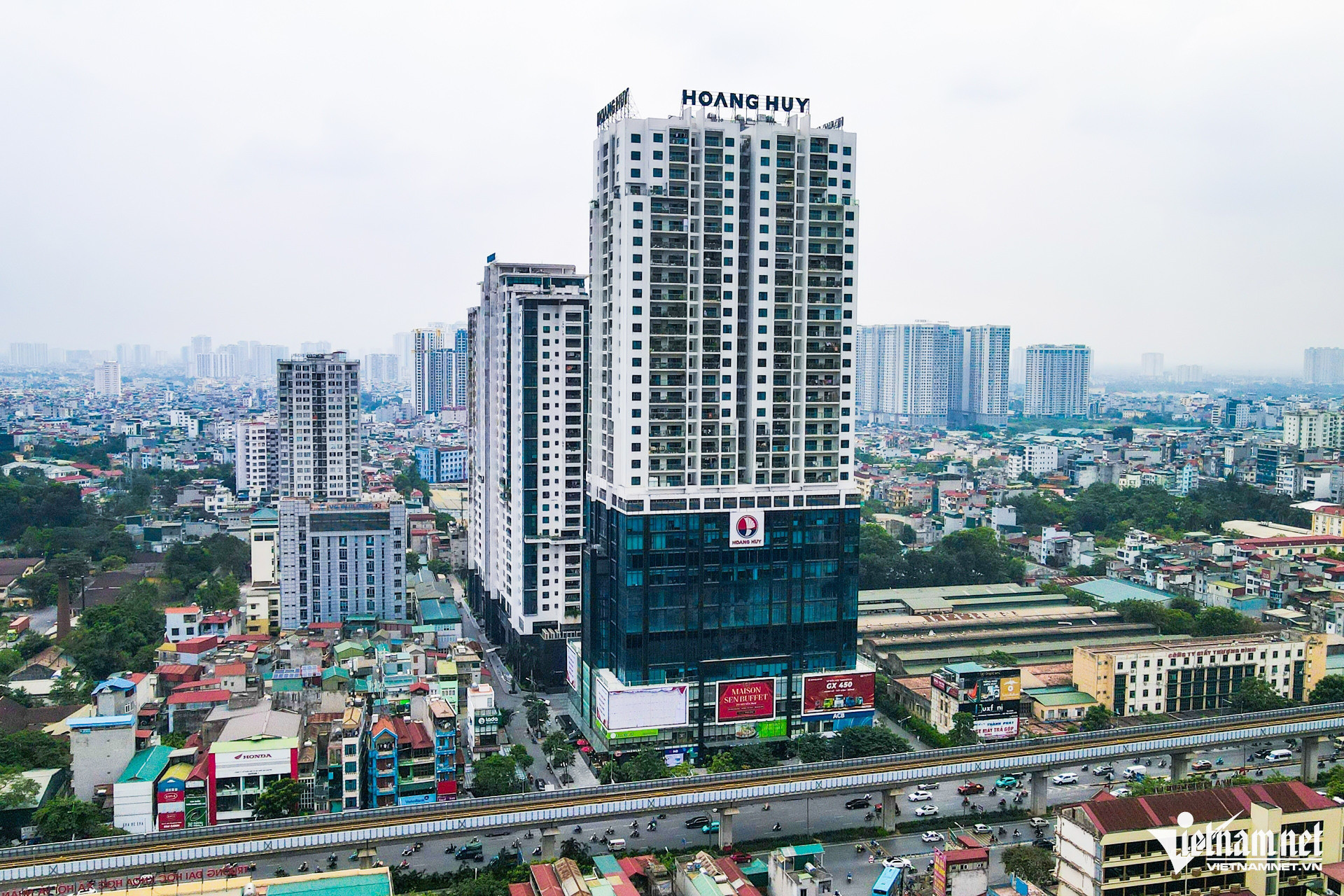 Căn hộ mẫu tại Golden Land