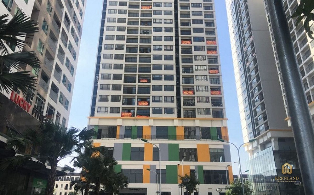 Tiện ích hồ bơi trên cao tại Tòa nhà Horizon
