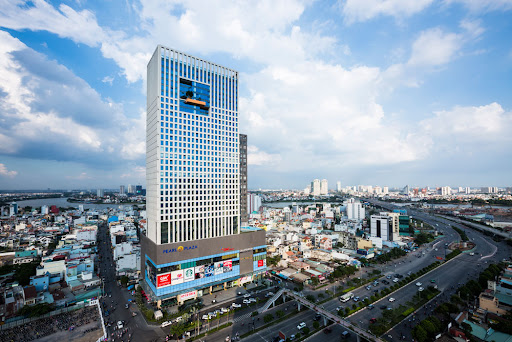 Ngã tư Hàng Xanh gần Pearl Plaza