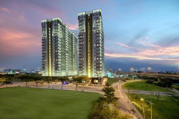 Khu vực lân cận Docklands Sài Gòn, Quận 7