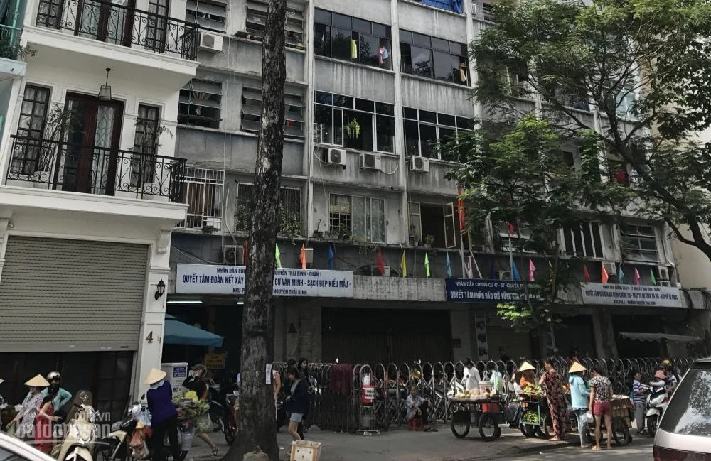 Khu vực tài chính và chợ Bến Thành gần chung cư