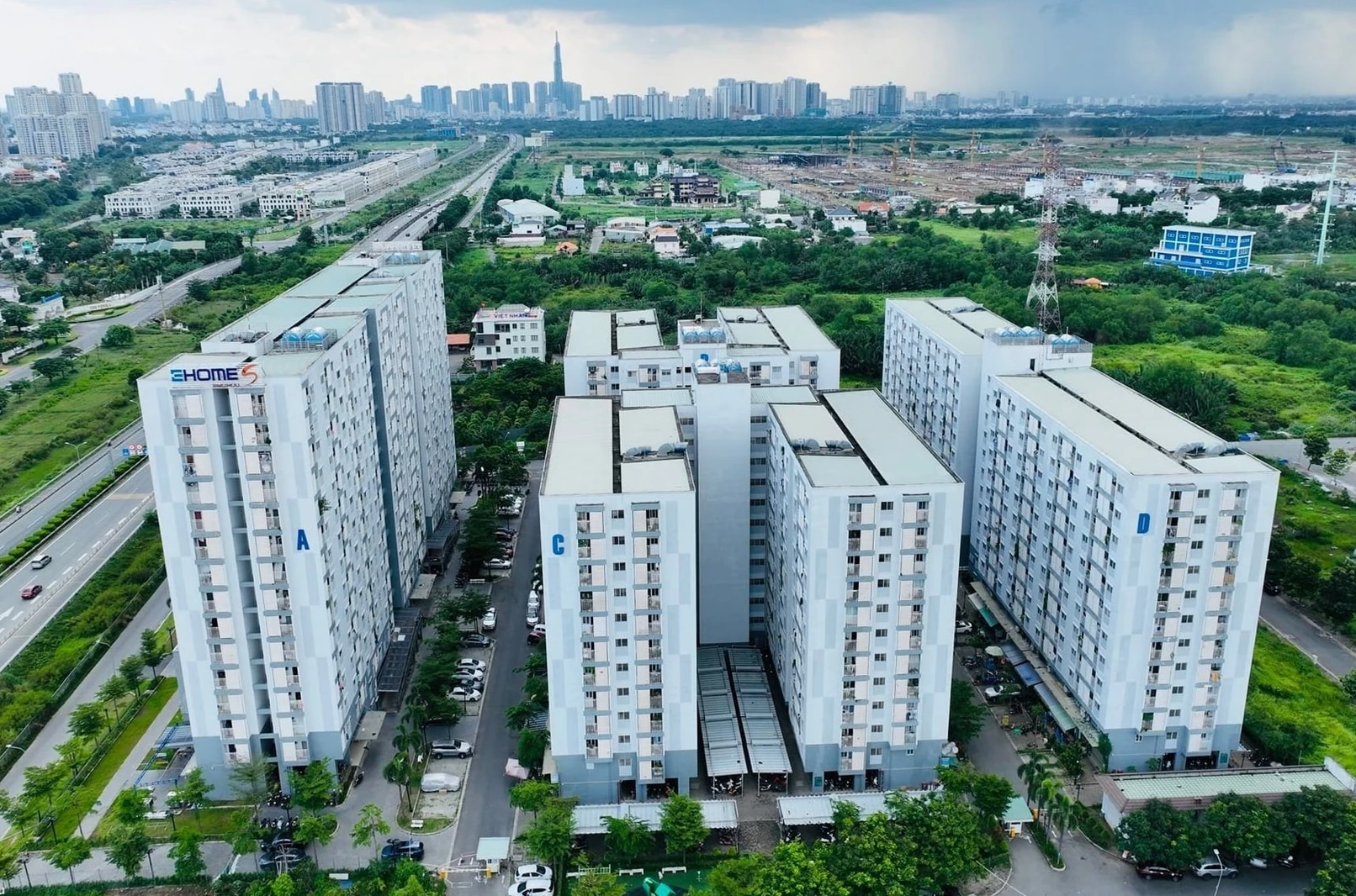 Căn hộ mẫu tại Ehome S Kikyo