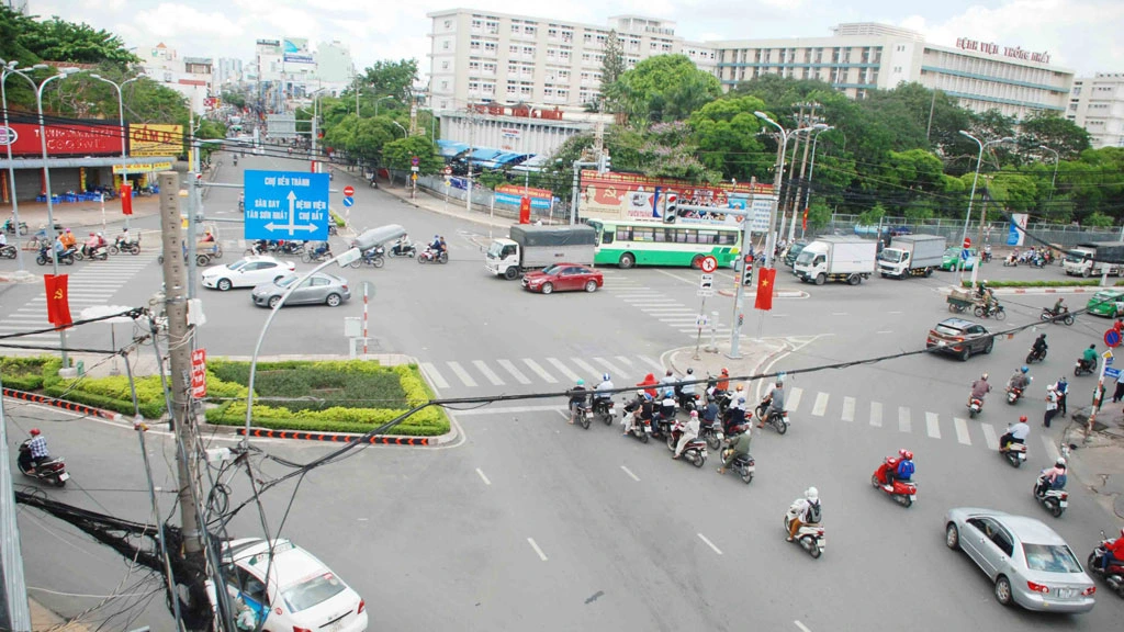 Phường Bảy Hiền
