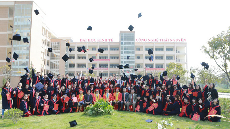 Đại học Kinh tế Công nghệ Thái Nguyên là một trong ba trung tâm đào tạo đại học lớn tại Thái Nguyên