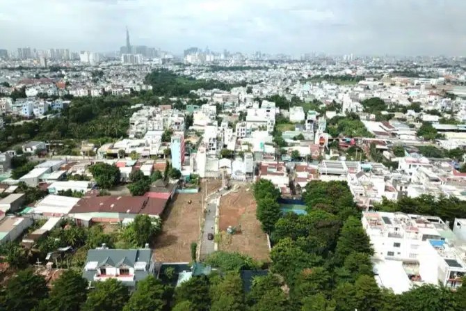 Thiết kế nhà phố hiện đại tại KDC Hồng Long