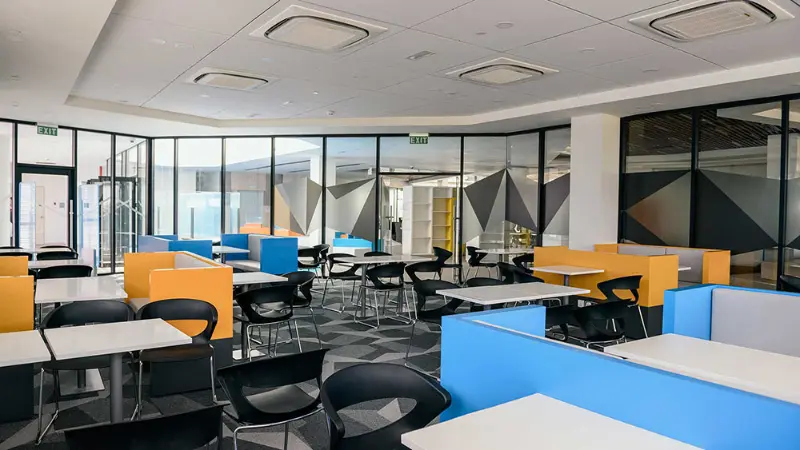 Không gian học tập mở, hiện đại và sáng tạo tại Trường Đại học Anh Quốc Việt Nam.