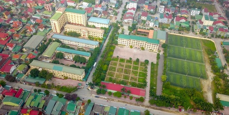 Toàn cảnh khuôn viên chính của trường đại học Kinh tế Nghệ An.