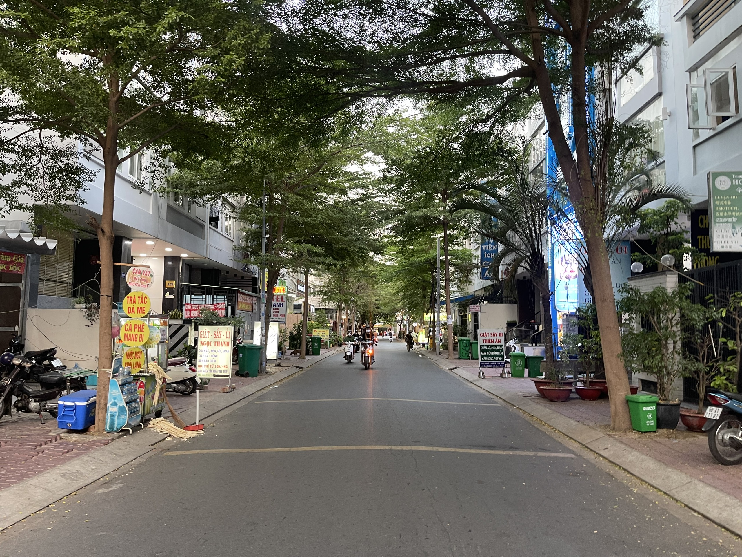 Khu nhà phố thương mại sầm uất tại KDC Kim Sơn