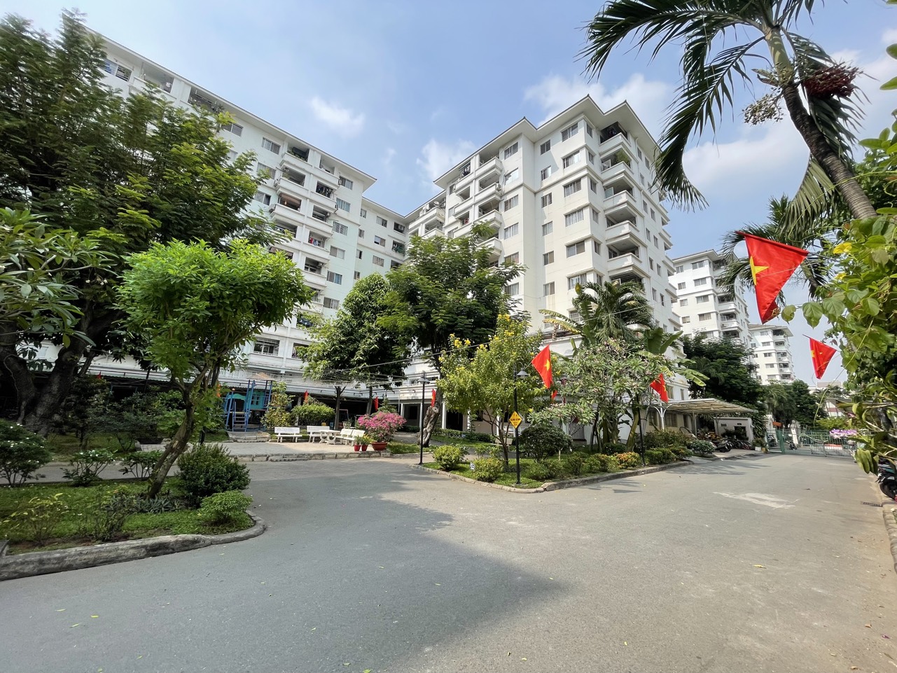 Tiện ích xung quanh chung cư Hưng Vượng 3