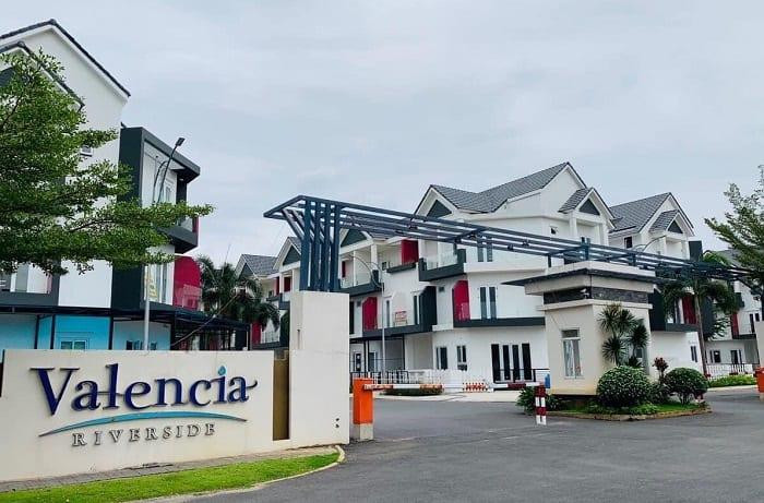 Toàn cảnh khu dân cư Valencia Riverside ven sông, TP. Thủ Đức
