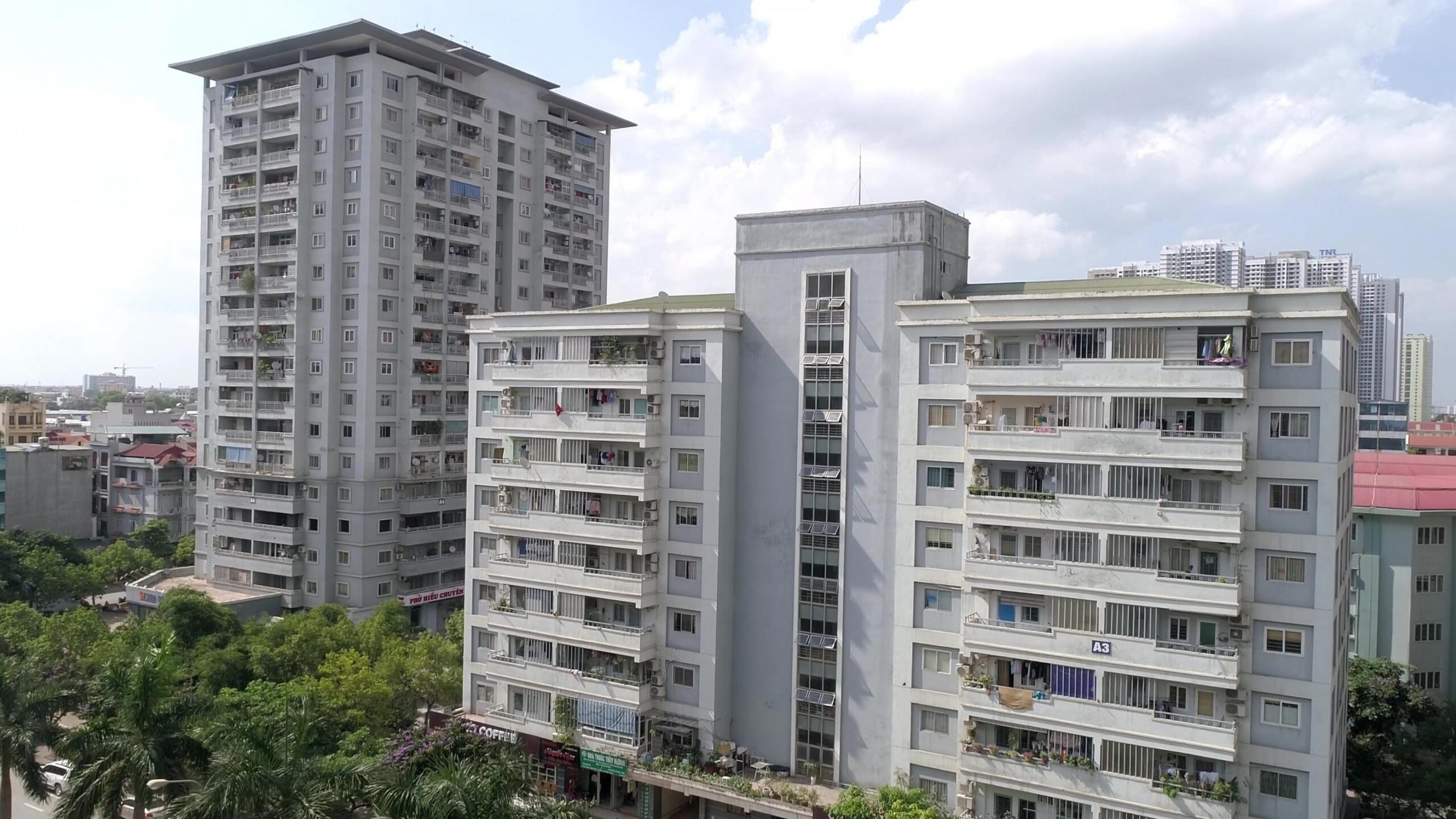 Sân vận động Mỹ Đình gần KĐT Mỹ Đình I