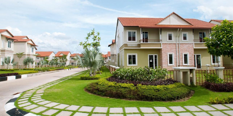 Tầm quan trọng của việc chọn hướng nhà theo tuổi Hướng nhà theo tuổi được xem như một yếu tố quyết định tác động trực tiếp đến sức khỏe, tài lộc và các mối quan hệ trong gia đình