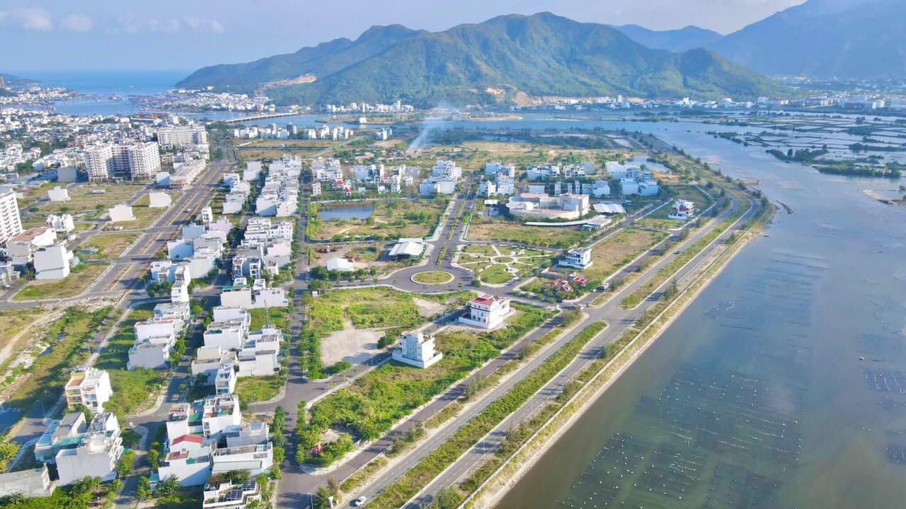 Nhà phố tại Khu đô thị An Bình Tân