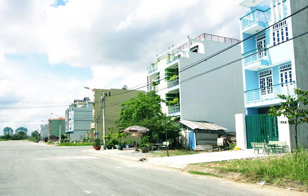 Nhà phố tại Khu dân cư Phong Phú 5