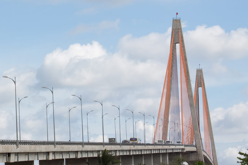 Cầu Rạch Miễu: Cầu dây văng biểu tượng kết nối hai tỉnh Đồng Tháp (Tiền Giang cũ) và Bến Tre Cầu Rạch Miễu