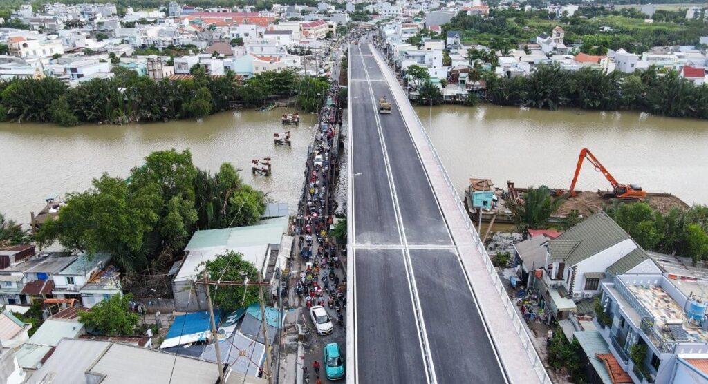 Cầu Long Kiểng tăng cường khả năng kết nối giao thông, du lịch