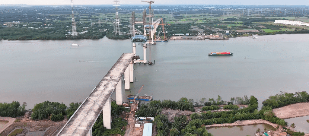 Cầu Phước Khánh thuận tiện kết nối nội thành TPHCM đến miền Tây và Đông Nam Bộ
