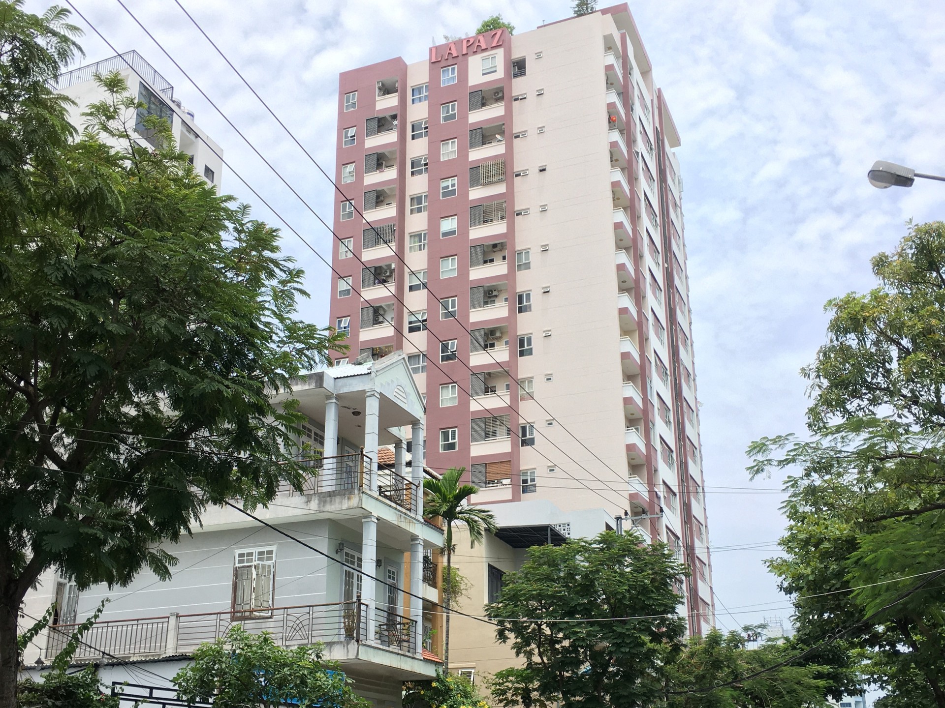 Nội thất căn hộ điển hình La Paz Tower