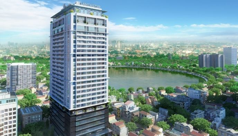 Tầm nhìn khoáng đạt hướng Hồ Giảng Võ xanh mát, mang cảm giác thư thái giữa thành phố sầm uất