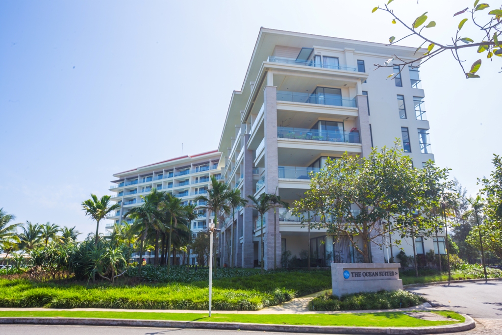 Toàn cảnh The Ocean Suites nhìn từ trên cao, bãi biển Đà Nẵng