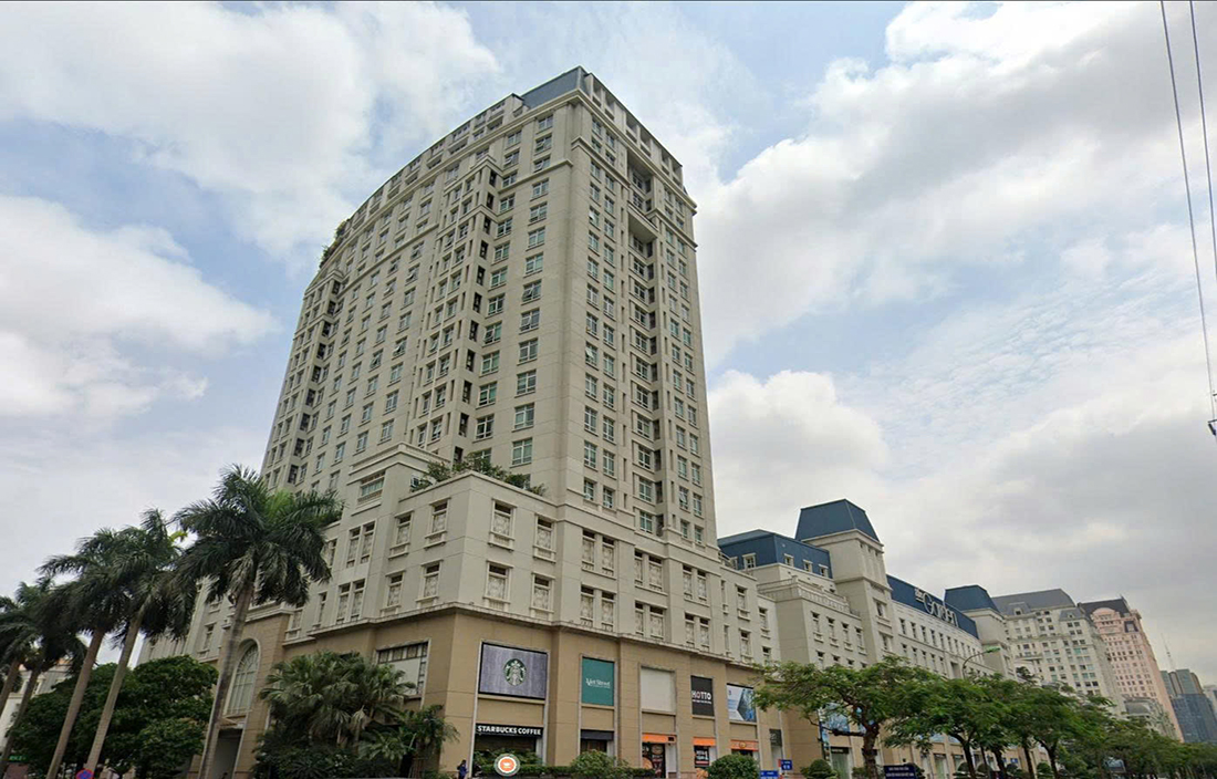 Sảnh trung tâm thương mại The Garden sang trọng