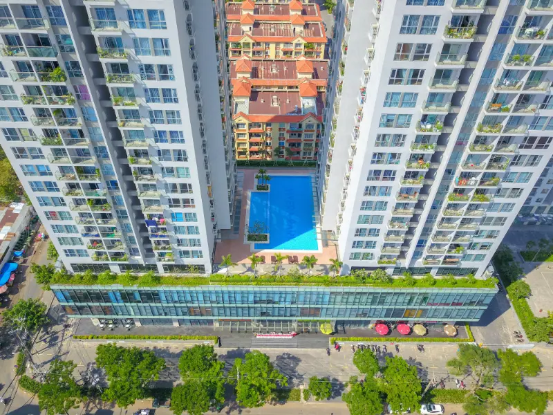 Dự án Rivera Park Sài Gòn, một trong những lựa chọn thuộc top căn hộ Quận 10 với thiết kế hiện đại và vị trí kết nối thuận tiện.