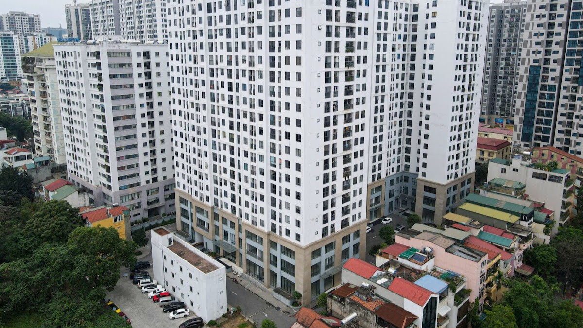 Tổng quan Chung cư 282 Nguyễn Huy Tưởng (Hoành Sơn Complex) từ bên ngoài
