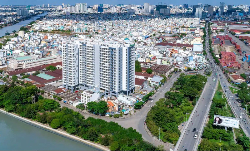 Với vị trí đắc địa ôm trọn tầm nhìn sông Sài Gòn
