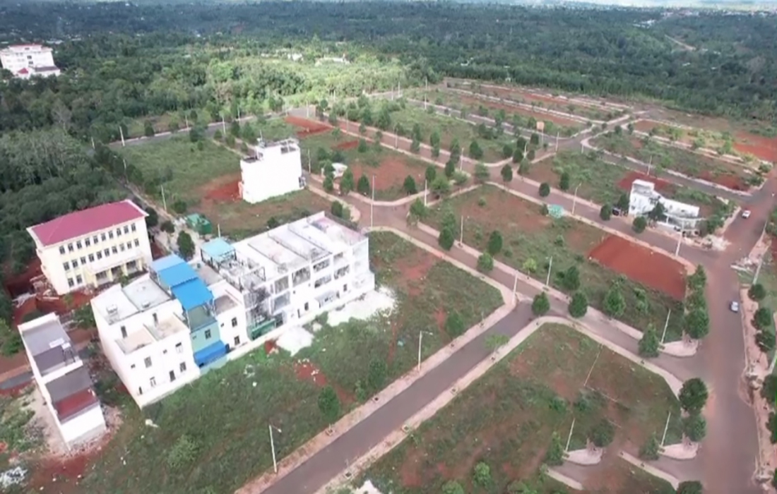 Cổng chào dự án Buôn Hồ Palama (KĐT Đông Nam)