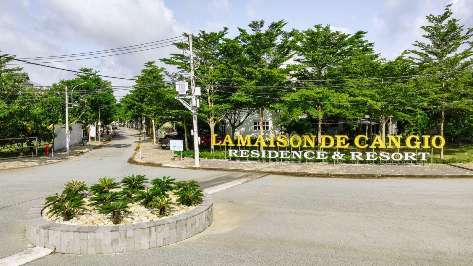 Cổng chào và hạ tầng dự án La Maison De Cần Giờ