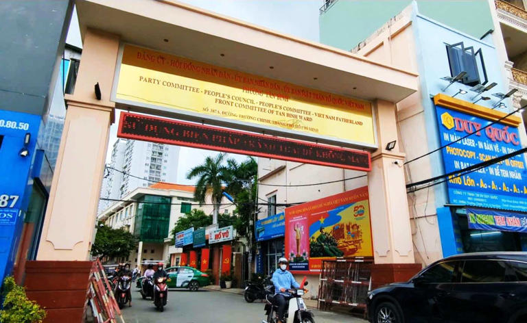 Trụ sở UBND phường Tân Bình tại 387A Trường Chinh