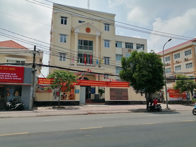 UBND phường Phú Thuận TPHCM