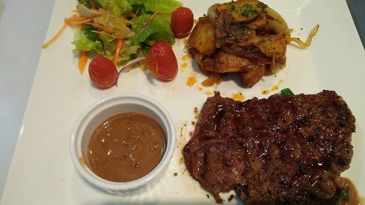 Đây là quán ăn ngon phường Nhiêu Lộc không thể bỏ qua cho các tín đồ mê beefsteak