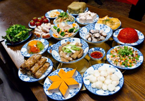 Quán ăn ngon phường Chánh Hưng với nhiều món hấp dẫn và không gian thoải mái