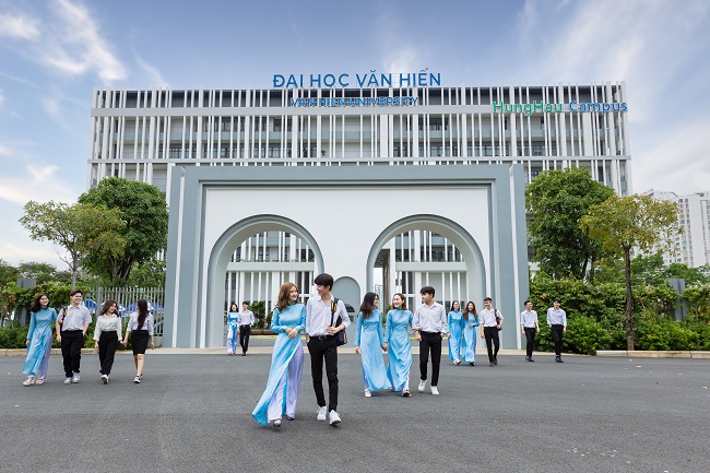 Sinh viên học tập tại Đại học Văn Hiến cơ sở Quận 12, hình ảnh thực tế