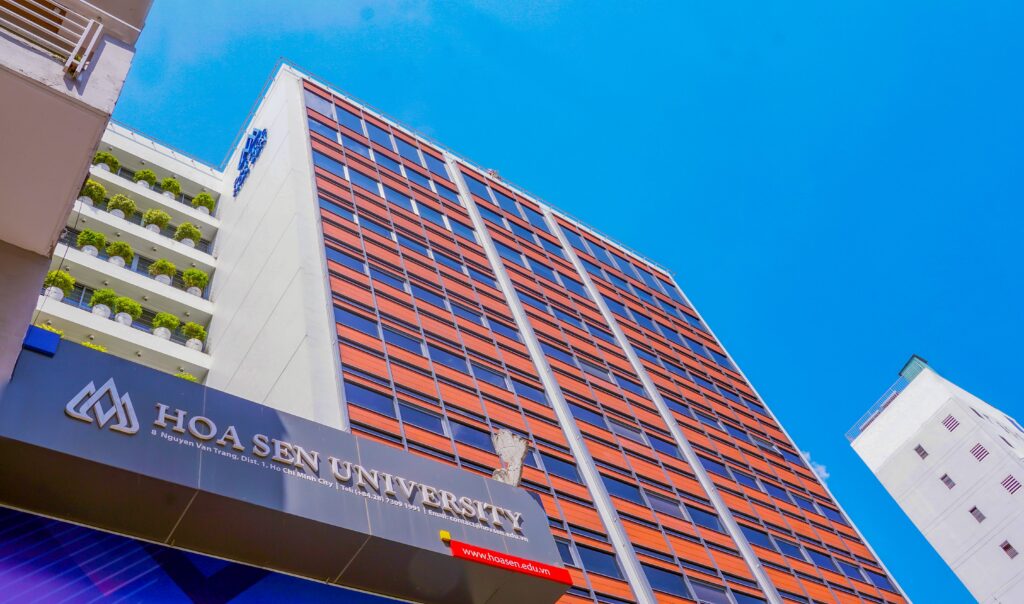 Những điều cần biết về Đại học Hoa Sen cho sinh viên mới