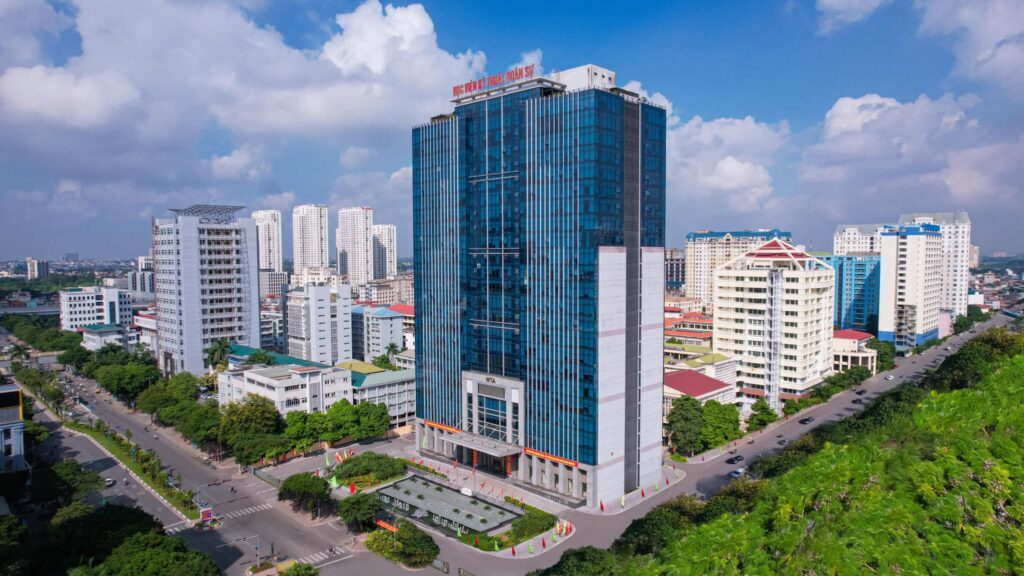 Khuôn viên Học viện Kỹ thuật Quân sự cơ sở 2 tại 390 Hoàng Văn Thụ, Quận Tân Bình