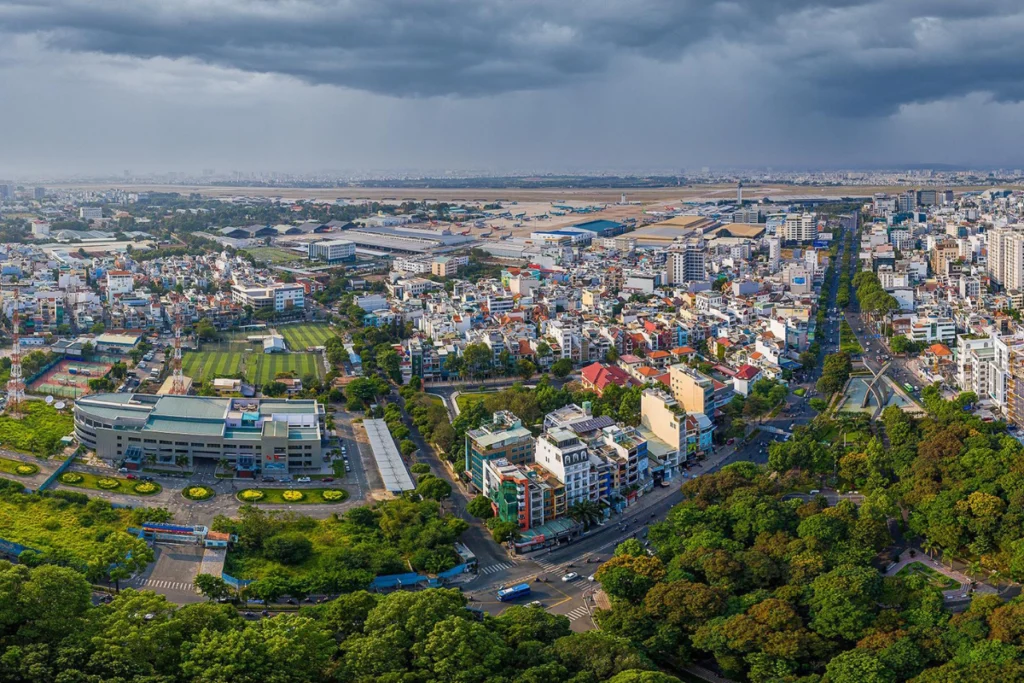 Toàn cảnh đại lộ Phạm Văn Đồng – một phân đoạn hiện đại thuộc tuyến Vành đai 1 TPHCM