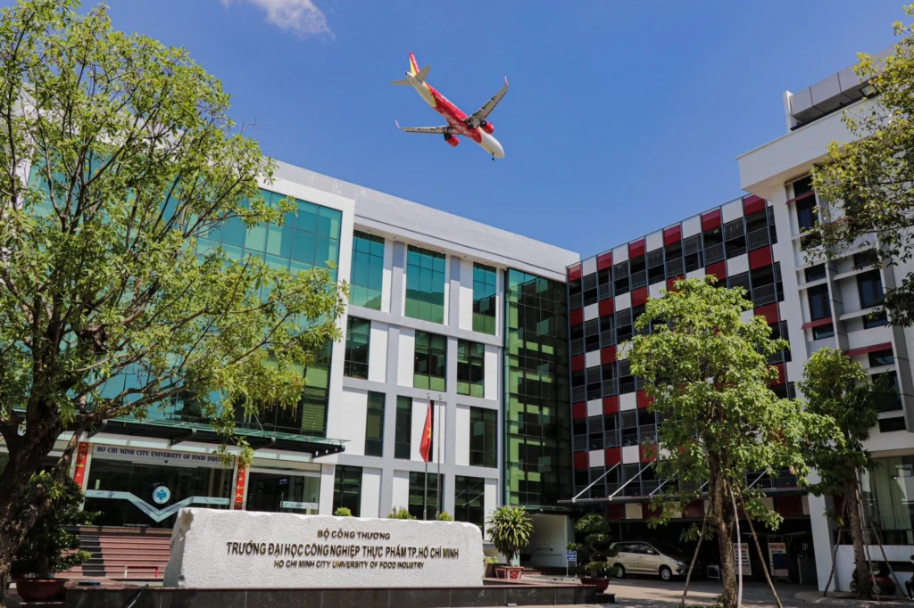 Trường Đại học Công Thương TPHCM