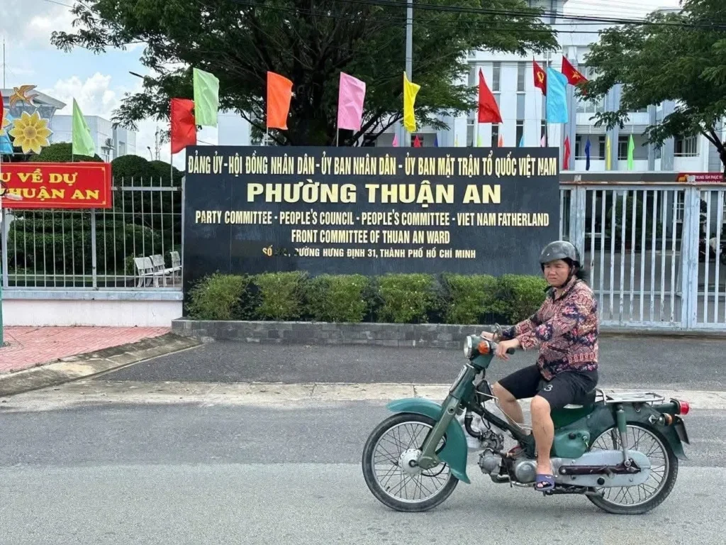 Trụ sở UBND phường Thuận An tại số 289 đường Hưng Định 31