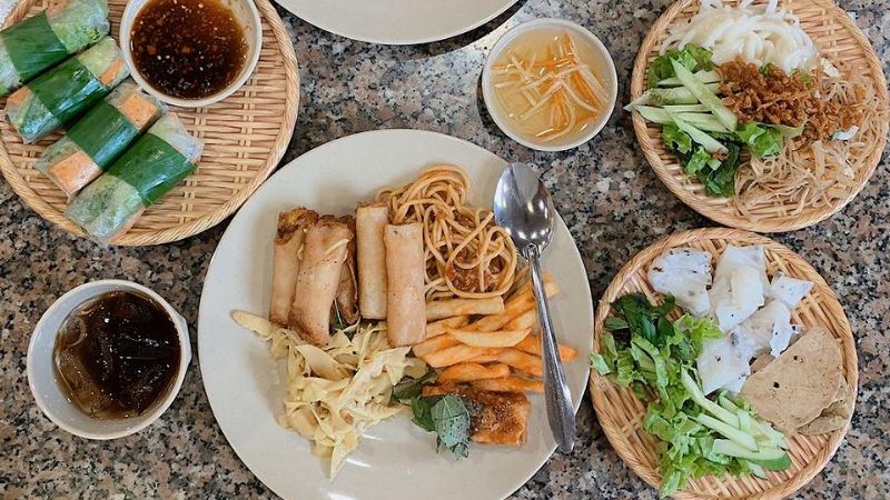Quán ăn ngon Phường bình tiên nổi tiếng được nhiều thực khách yêu thích.